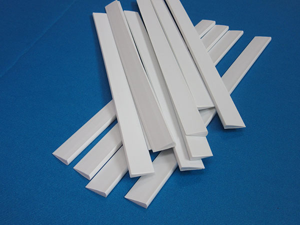白色PVC小三角板